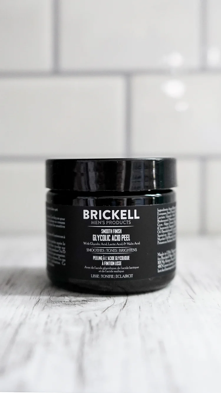 smooth-finish-glycolic-acid-peel-for-men-2.webp
